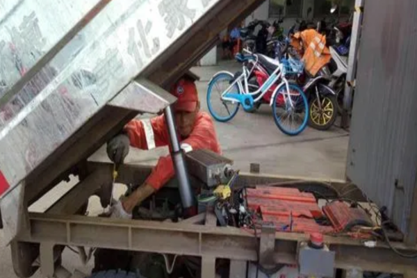 六盘水市电动三轮车救援